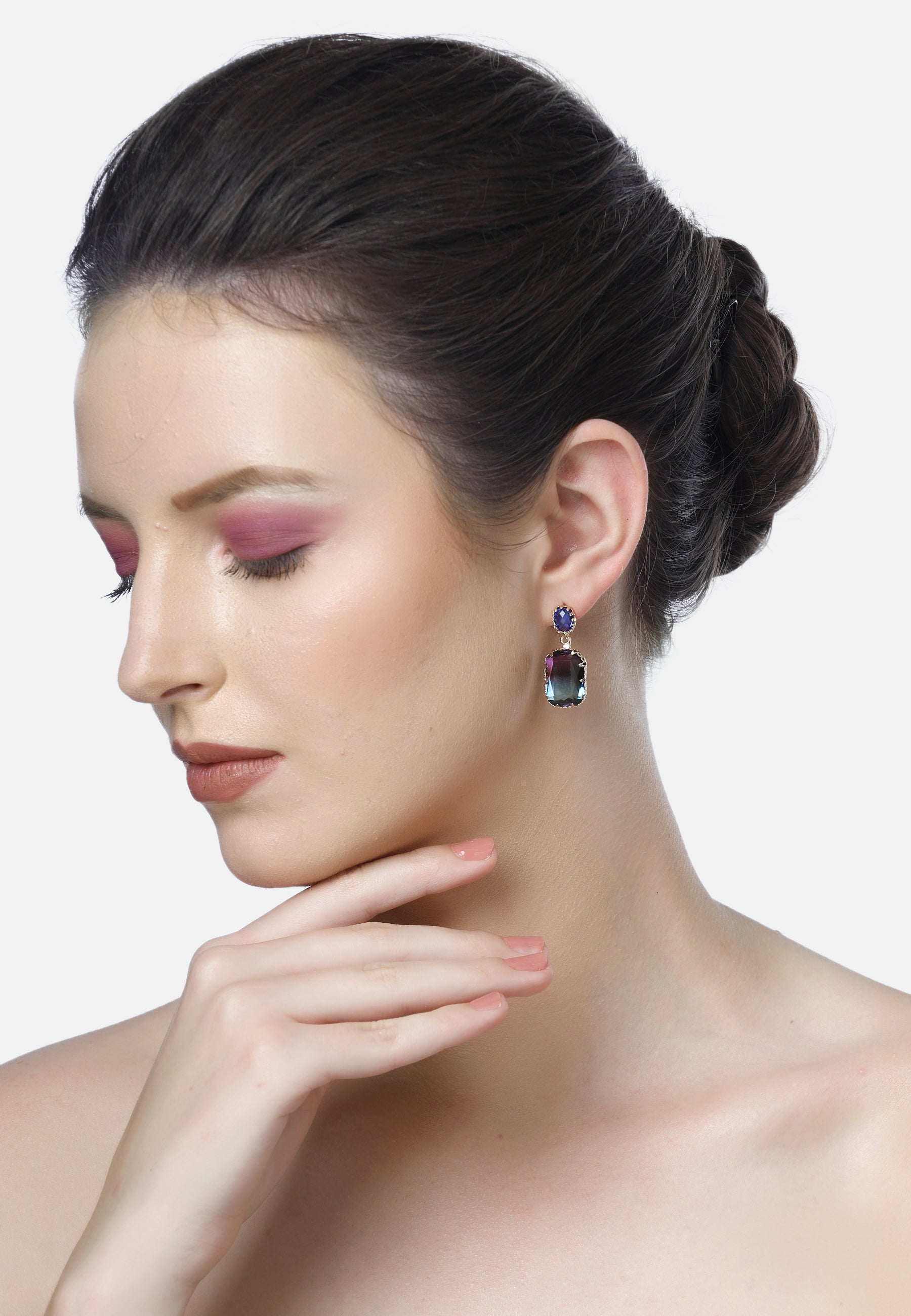 Diva Classy Rectangle Drop Earrings