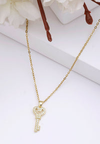 Gleaming Heart Key Pendant Necklace