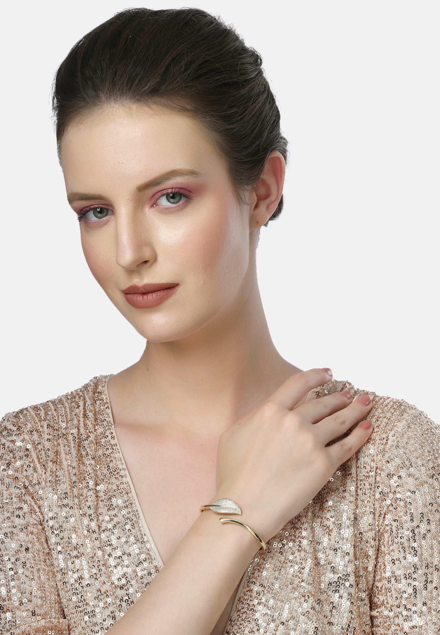 Diva Classy Leaf Cuff Bracelet