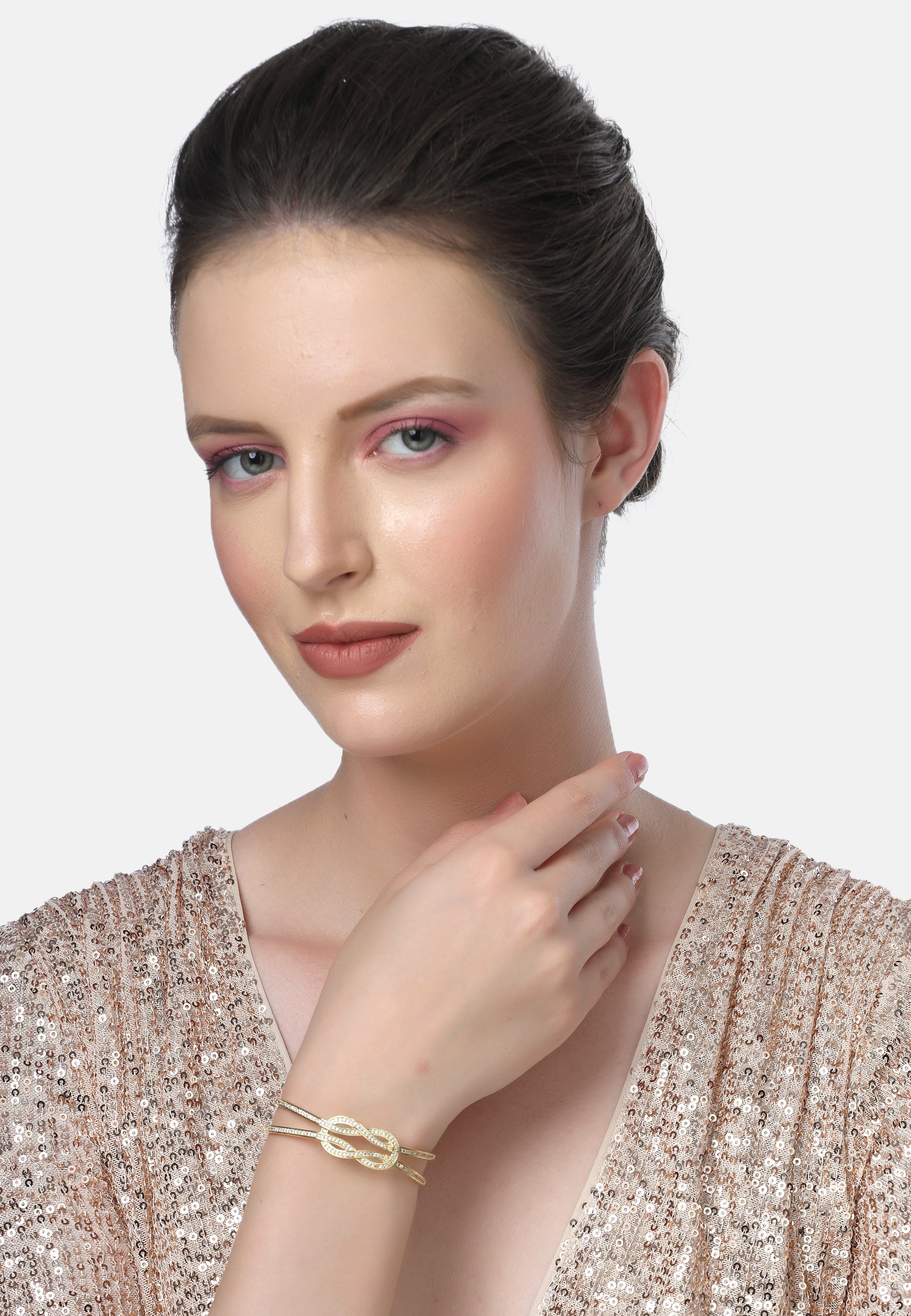 Diva Delicate Contemporary Bracelet