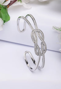 Diva Delicate Contemporary Bracelet