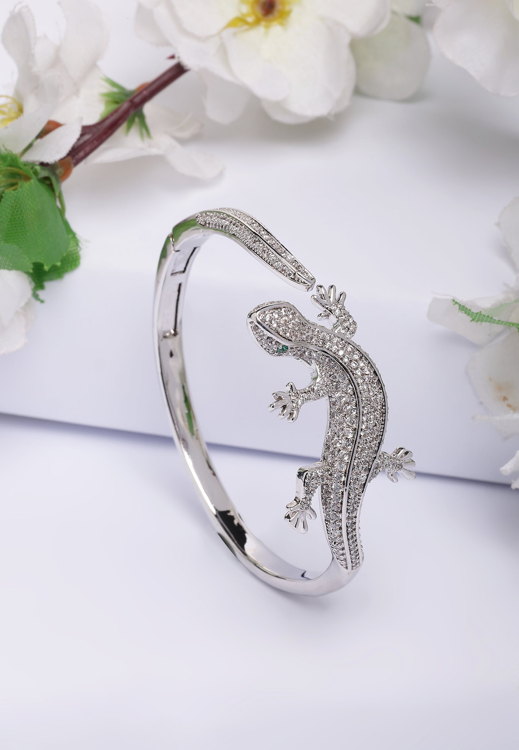 Diva Lizard Cuff Bracelet