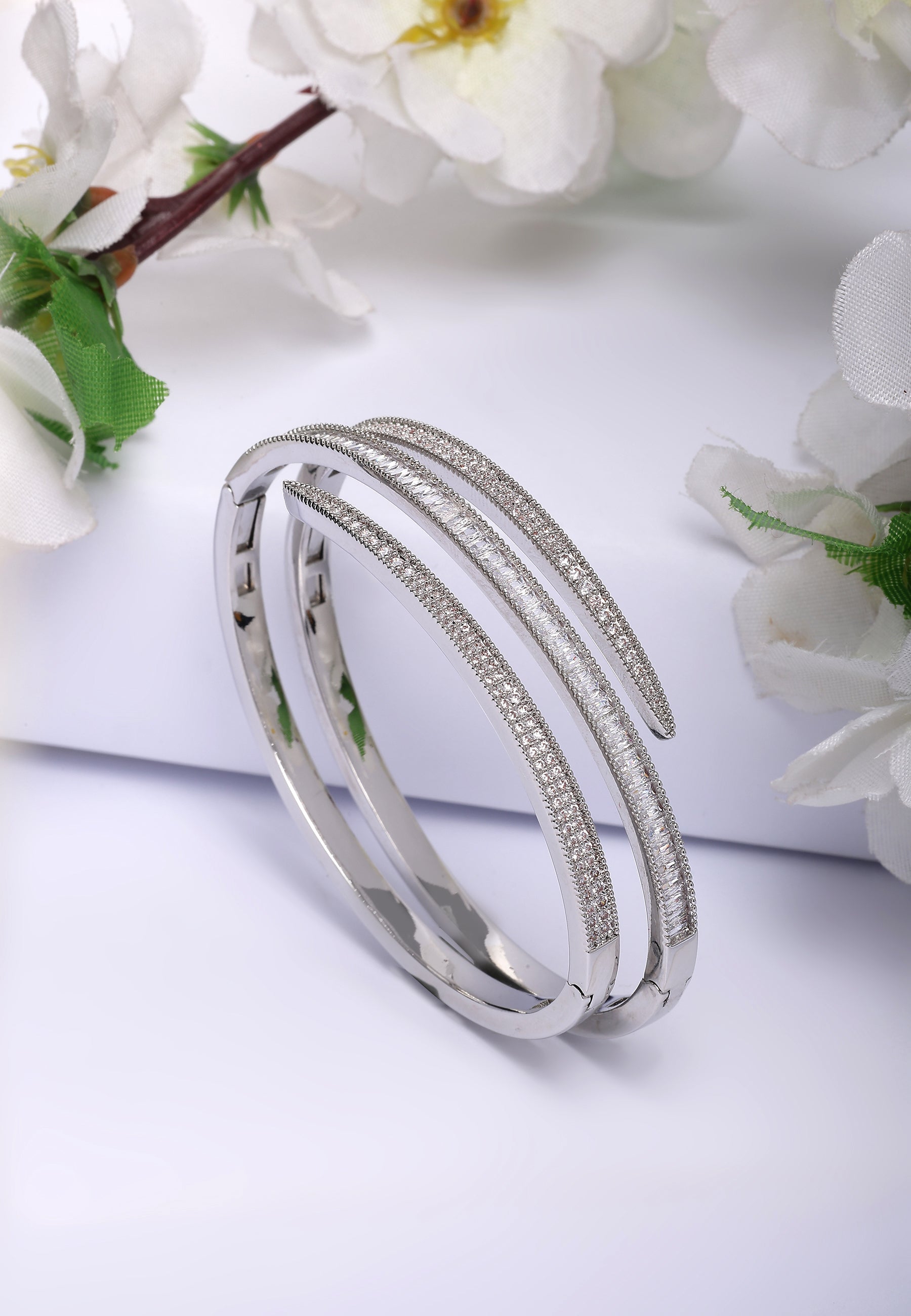 Diva Serpent Viper Bracelet