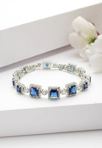 Diva Square Box Chain Bracelet