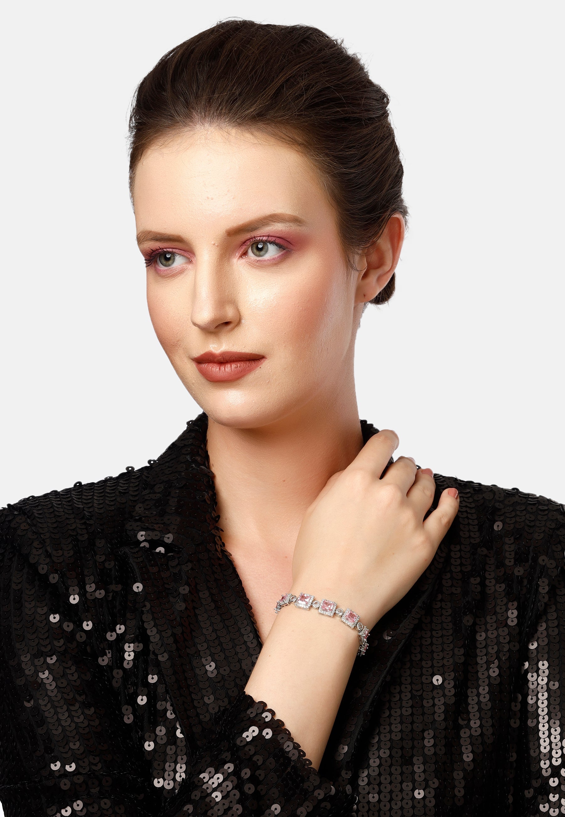 Diva Square Box Chain Bracelet