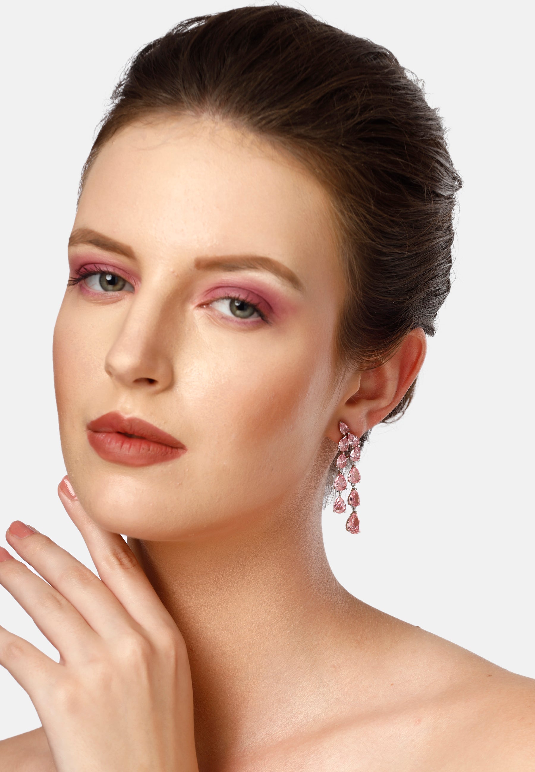 Diva Raindrop Dangle Earrings